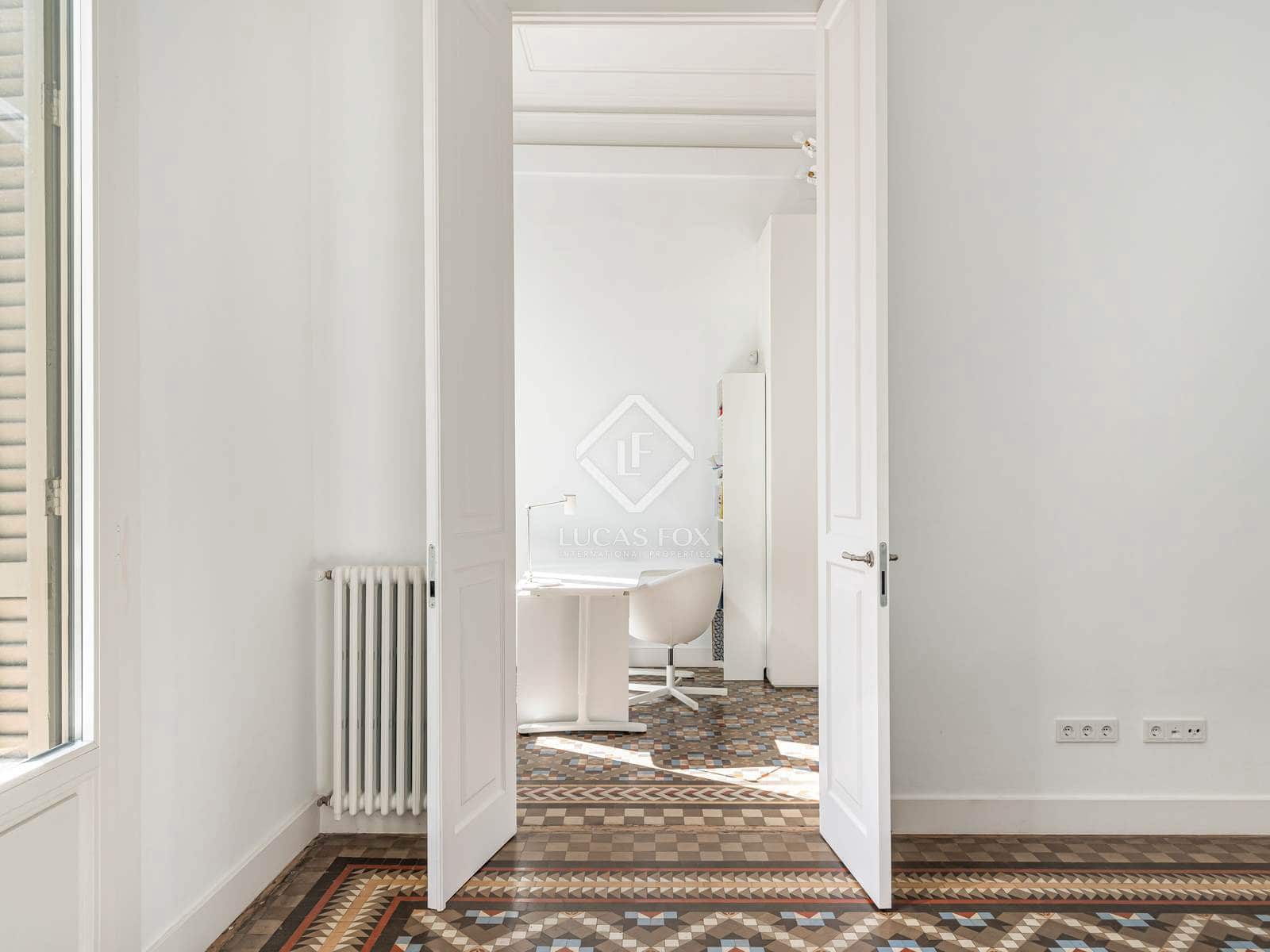 5 bedroom Apartment for sale in Barcelona city - € 1,895,000 (Ref: 5167362)