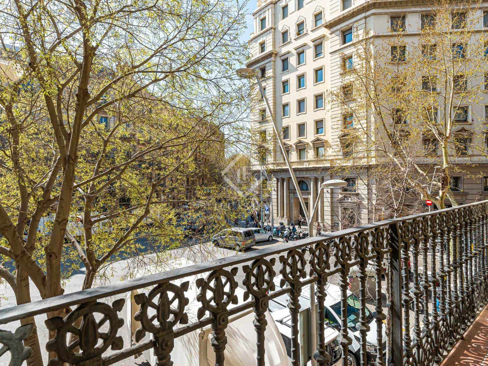 5 bedroom Apartment for sale in Barcelona city - € 1,895,000 (Ref: 5167362)