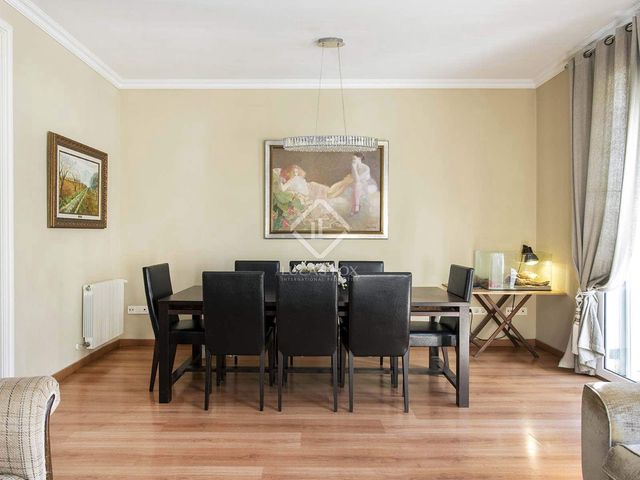 4 soverom Leilighet til salgs i Barcelona by - € 890 000 (Ref: 5346053)