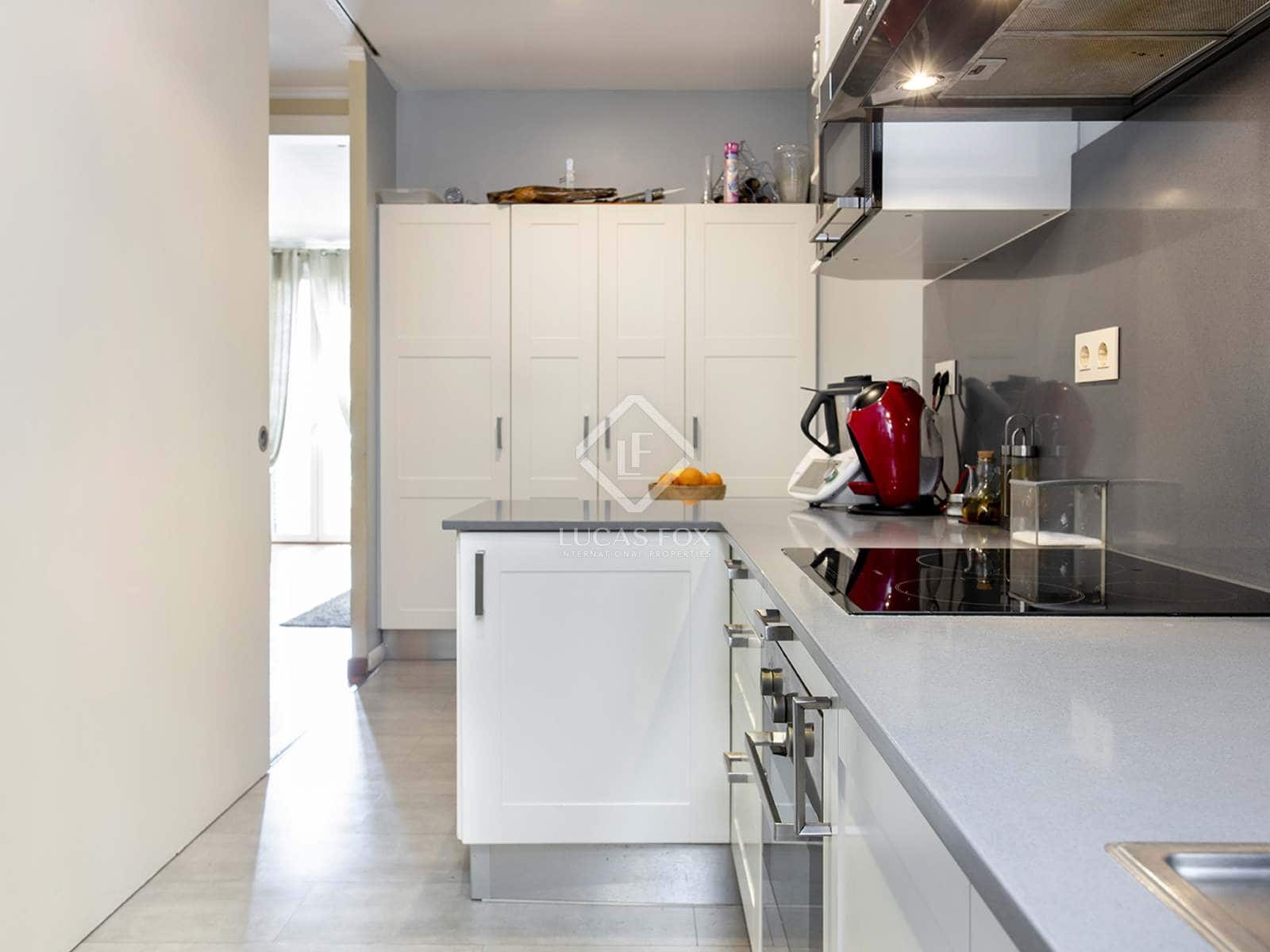4 soverom Leilighet til salgs i Barcelona by - € 890 000 (Ref: 5346053)