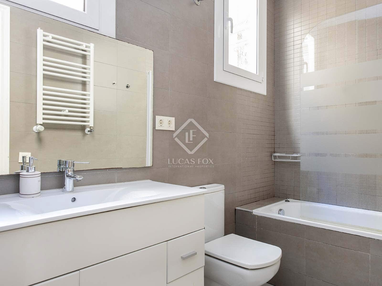 4 soverom Leilighet til salgs i Barcelona by - € 890 000 (Ref: 5346053)