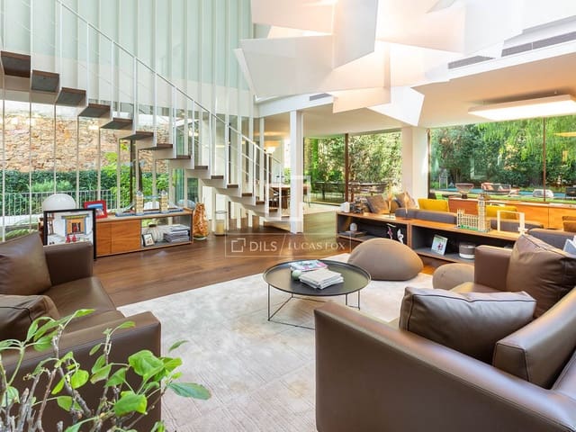 6 slaapkamer Villa te koop in Barcelona stad met zwembad garage - € 9.250.000 (Ref: 5360240)