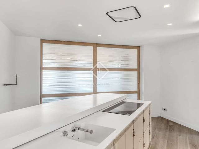 2 slaapkamer Penthouse te koop in Barcelona stad - € 949.000 (Ref: 5375547)