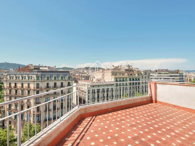 2 slaapkamer Penthouse te koop in Barcelona stad - € 949.000 (Ref: 5375547)