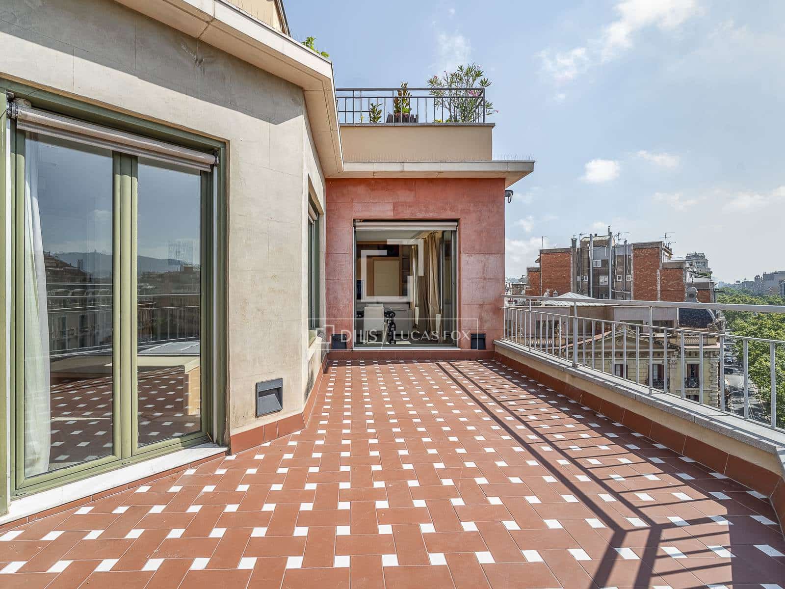 2 slaapkamer Penthouse te koop in Barcelona stad - € 899.000 (Ref: 5375547)