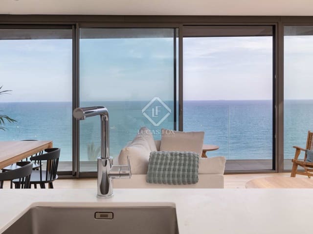 3 slaapkamer Appartement te koop in Lloret de Mar met zwembad garage - € 850.000 (Ref: 5382597)