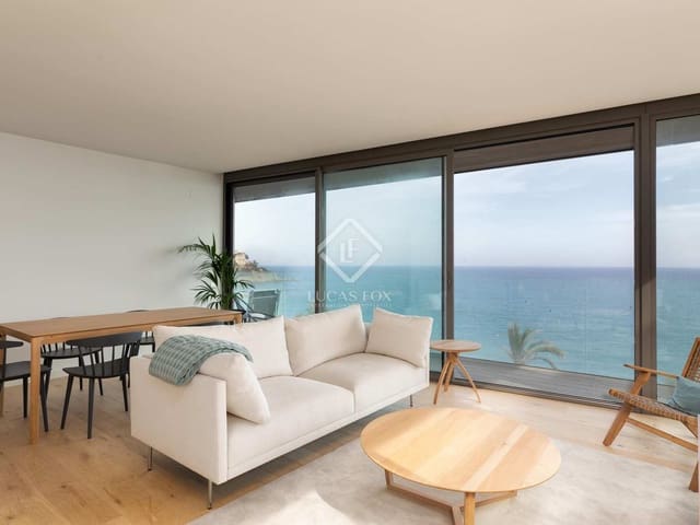 3 slaapkamer Appartement te koop in Lloret de Mar met zwembad garage - € 850.000 (Ref: 5382597)