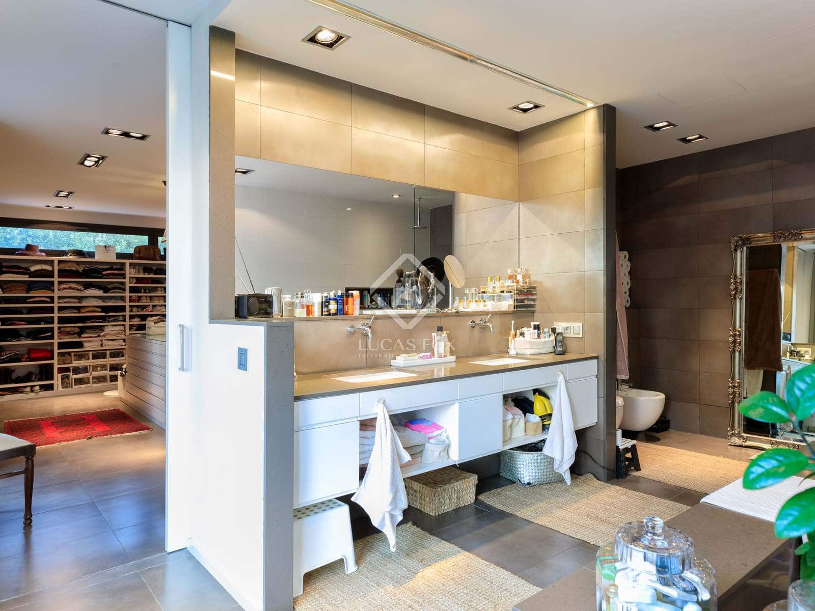 5 soveværelse Villa til salg i Fornells de la Selva med swimmingpool - € 2.570.000 (Ref: 5477480)