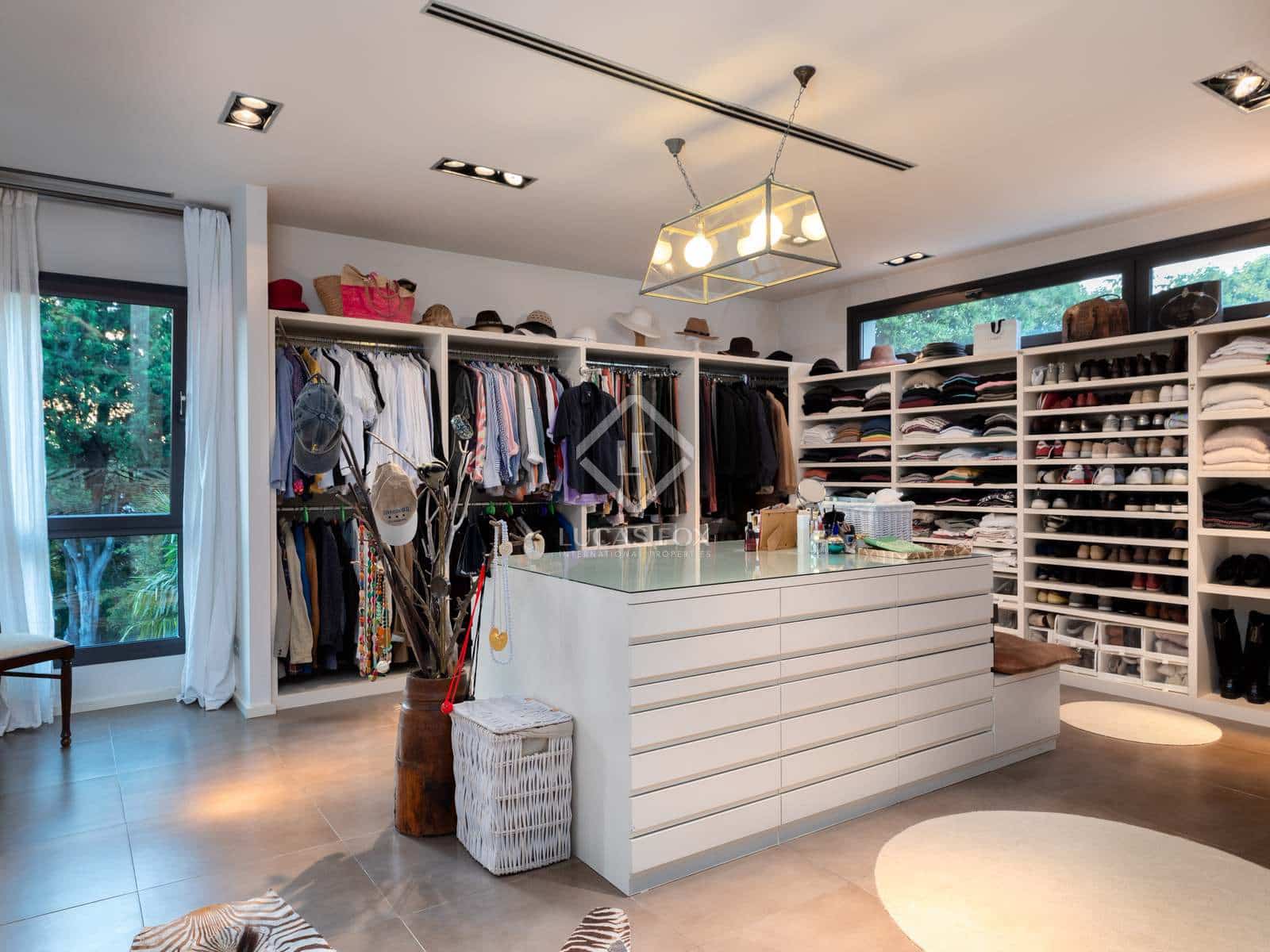 5 soveværelse Villa til salg i Fornells de la Selva med swimmingpool - € 2.570.000 (Ref: 5477480)