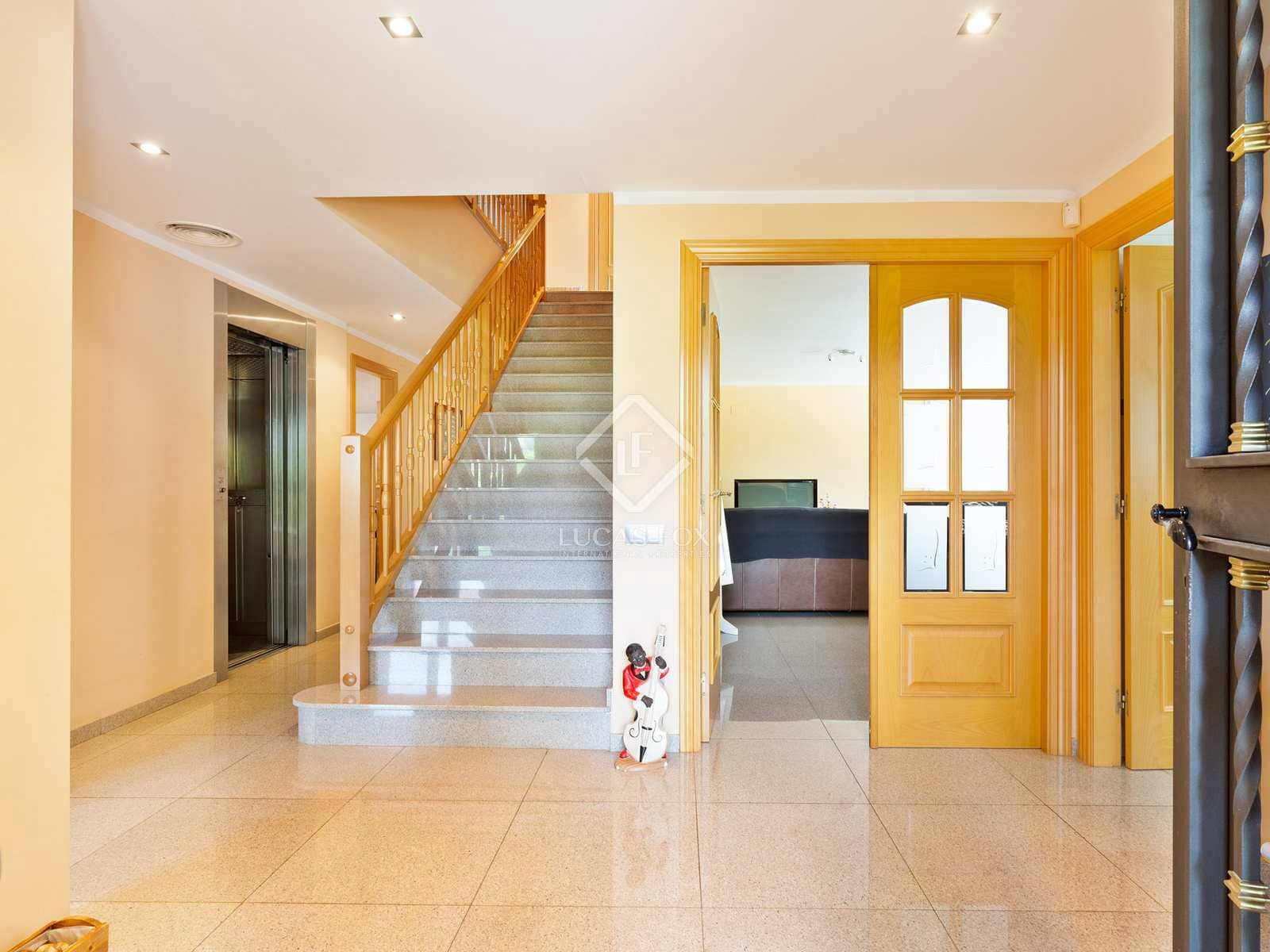 8 slaapkamer Villa te koop in Castelldefels met zwembad garage - € 1.900.000 (Ref: 5501379)