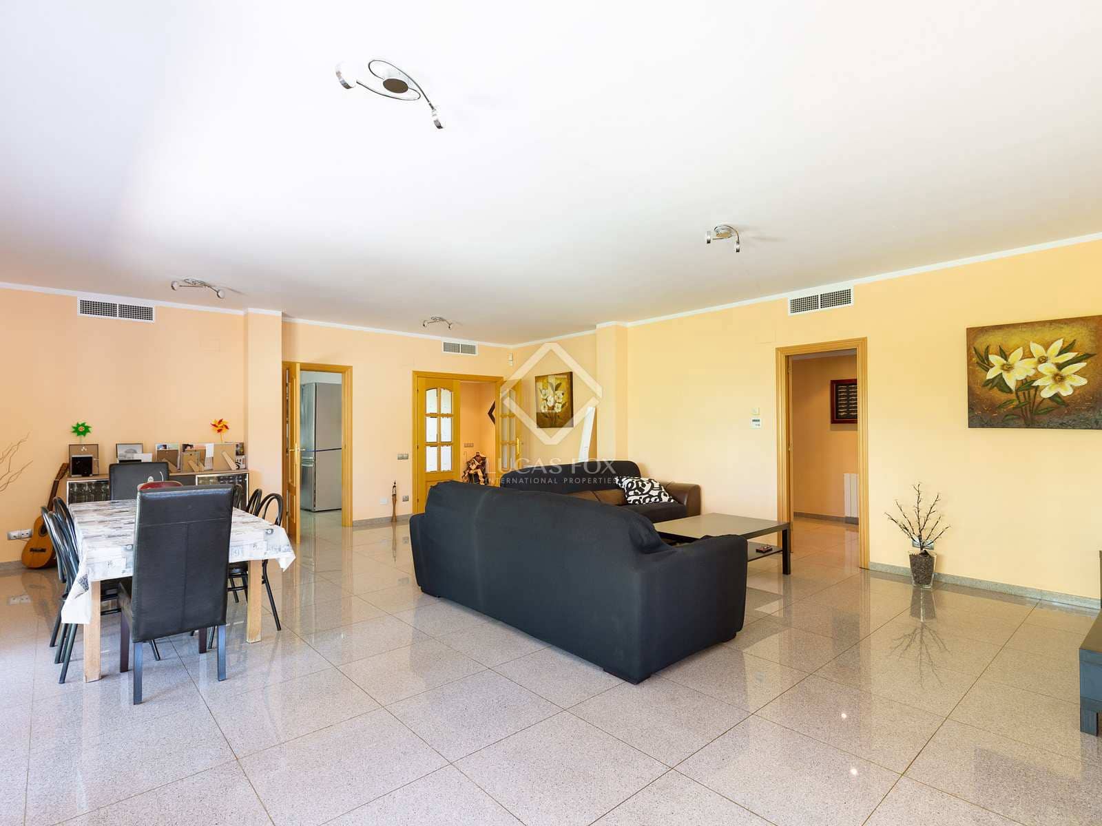 8 slaapkamer Villa te koop in Castelldefels met zwembad garage - € 1.900.000 (Ref: 5501379)