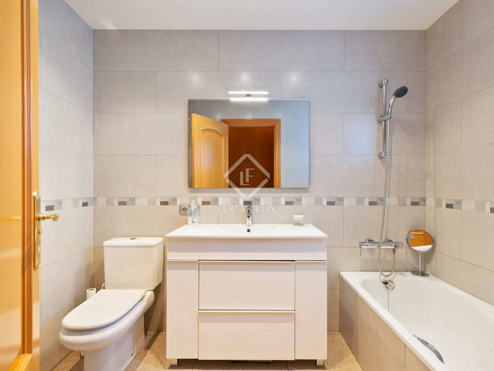 8 slaapkamer Villa te koop in Castelldefels met zwembad garage - € 1.900.000 (Ref: 5501379)