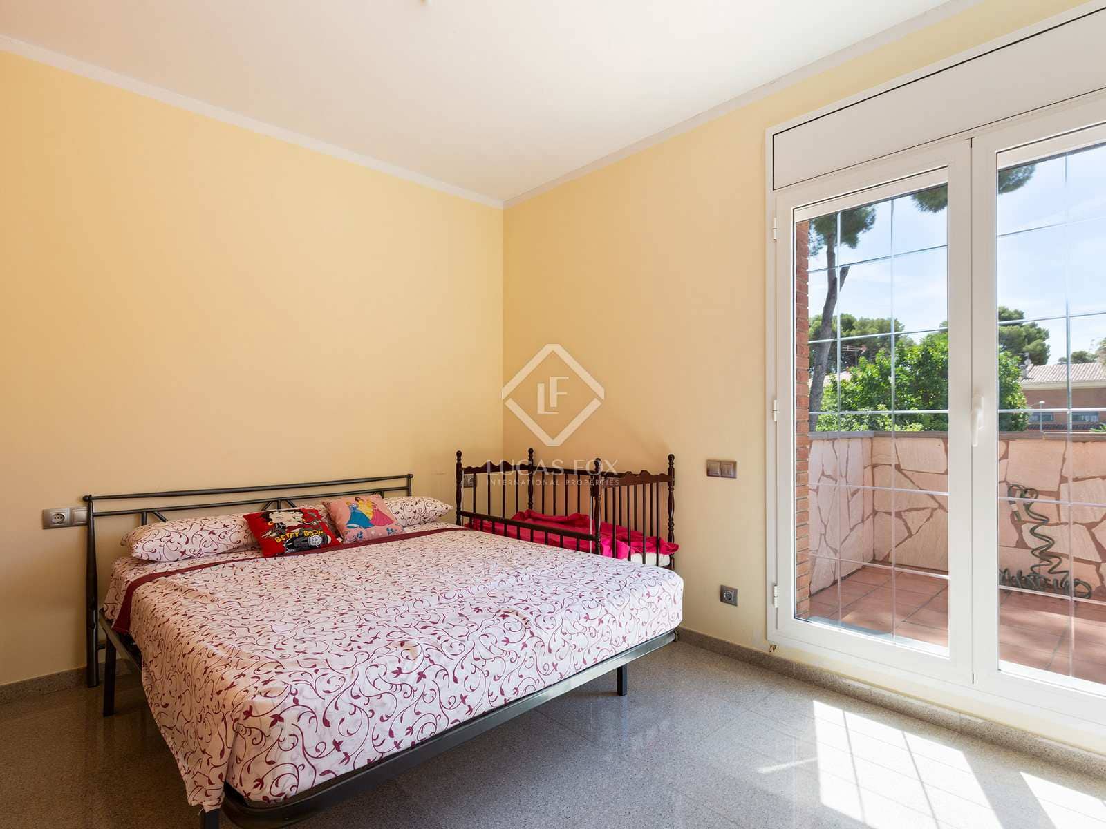 8 slaapkamer Villa te koop in Castelldefels met zwembad garage - € 1.900.000 (Ref: 5501379)