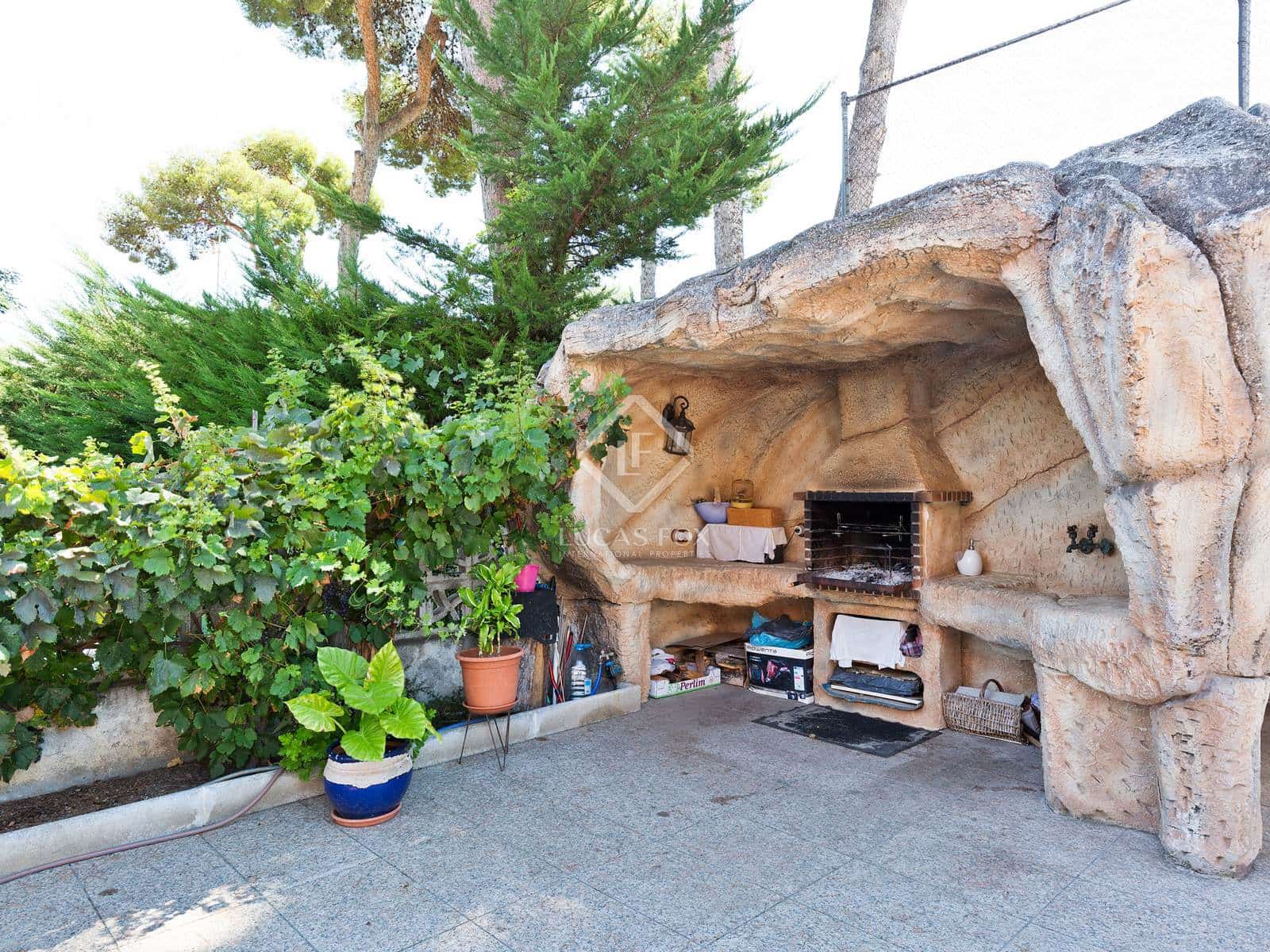 8 slaapkamer Villa te koop in Castelldefels met zwembad garage - € 1.900.000 (Ref: 5501379)