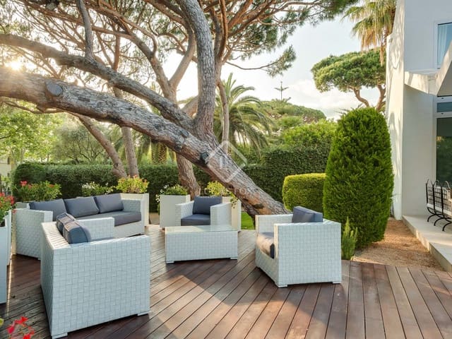 4 sypialnia Willa na sprzedaż w S'Agaro, Castell-Platja d'Aro z basenem garażem - 2 950 000 € (Ref: 5583930)