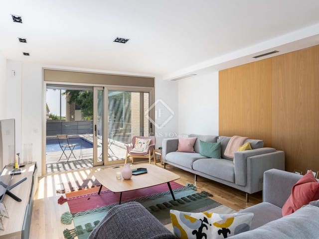 5 slaapkamer Villa te koop in Vilassar de Dalt met zwembad garage - € 1.050.000 (Ref: 5606545)