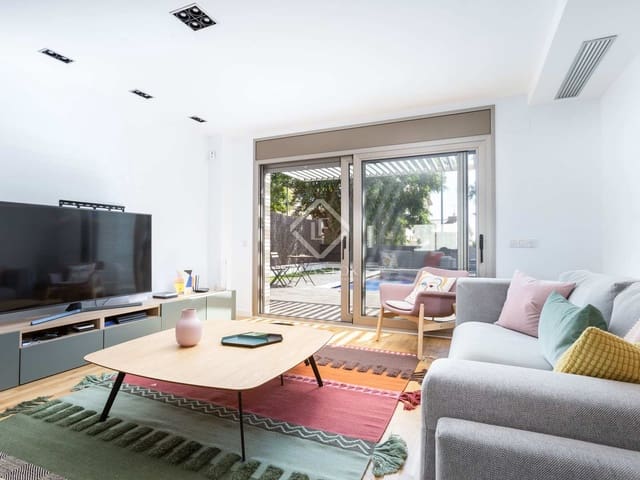 5 soveværelse Villa til salg i Vilassar de Dalt med swimmingpool garage - € 1.050.000 (Ref: 5606545)