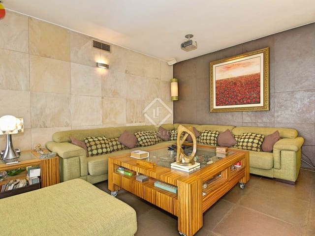 4 slaapkamer Villa te koop in Alicante stad met garage - € 1.400.000 (Ref: 5684135)