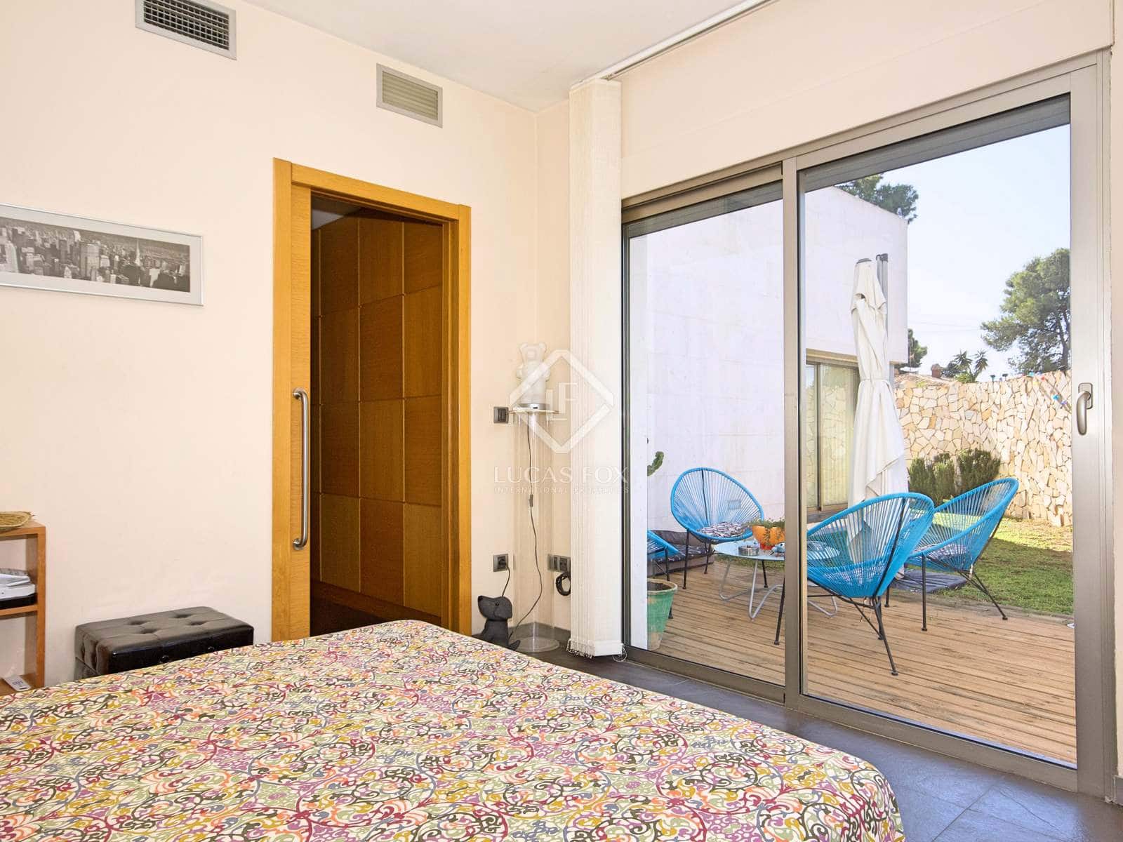 4 soveværelse Villa til salg i Alicante by med garage - € 1.400.000 (Ref: 5684135)