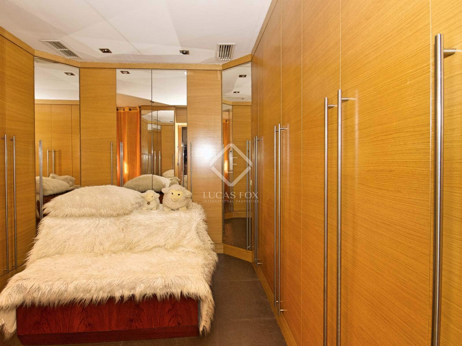 4 soveværelse Villa til salg i Alicante by med garage - € 1.400.000 (Ref: 5684135)