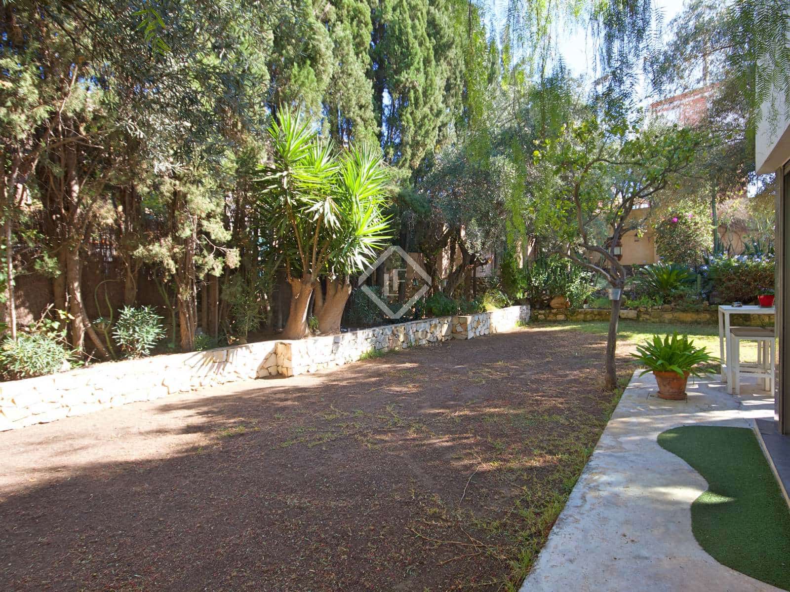 4 soveværelse Villa til salg i Alicante by med garage - € 1.400.000 (Ref: 5684135)