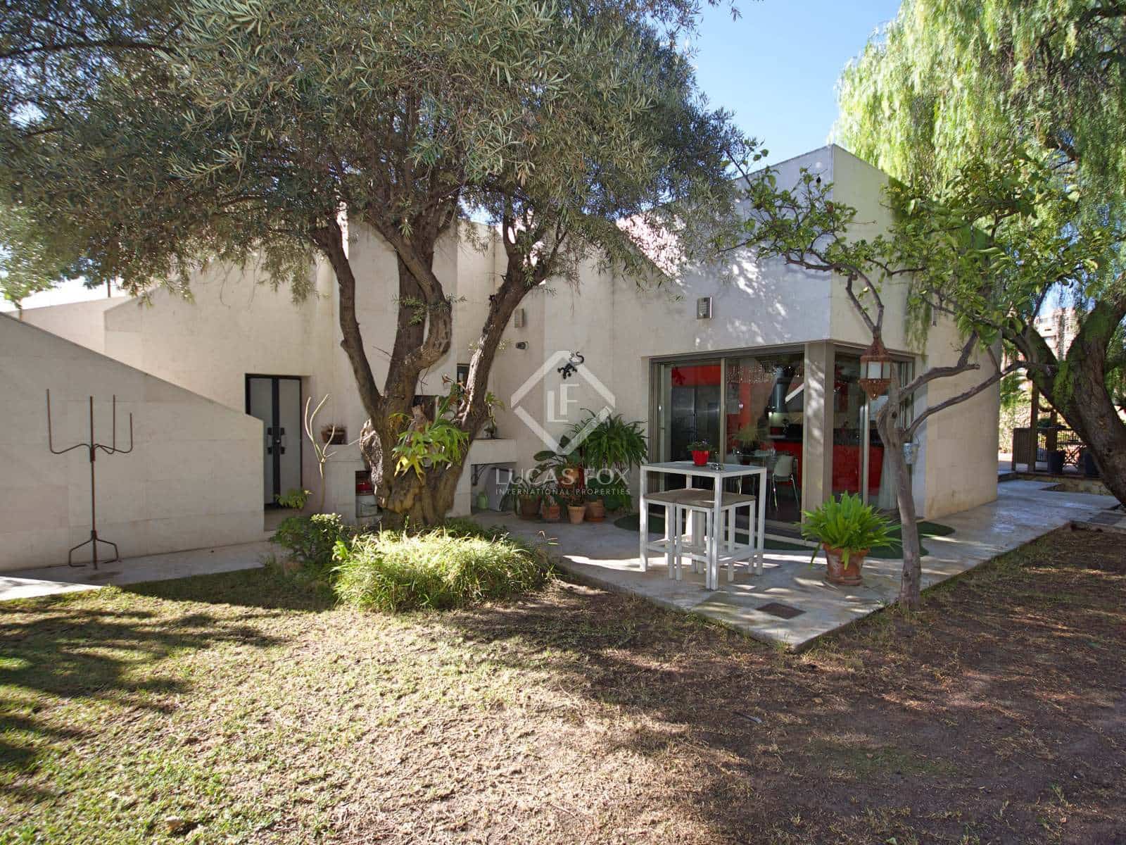 4 soveværelse Villa til salg i Alicante by med garage - € 1.400.000 (Ref: 5684135)