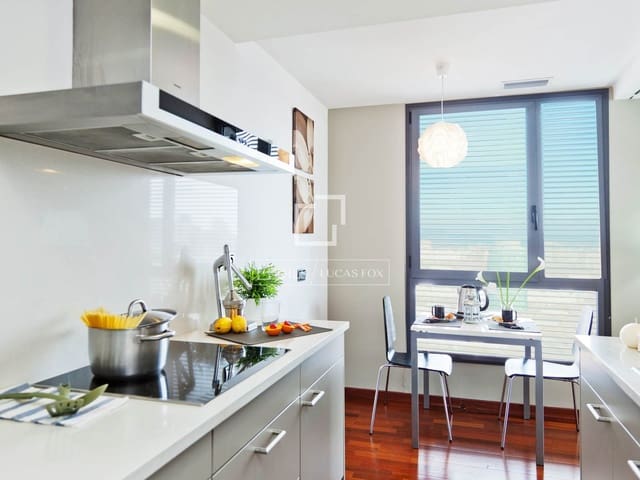 4 makuuhuone Kattohuoneisto myytävänä paikassa Barcelona kaupunki - 1 190 000 € (Ref: 5684138)