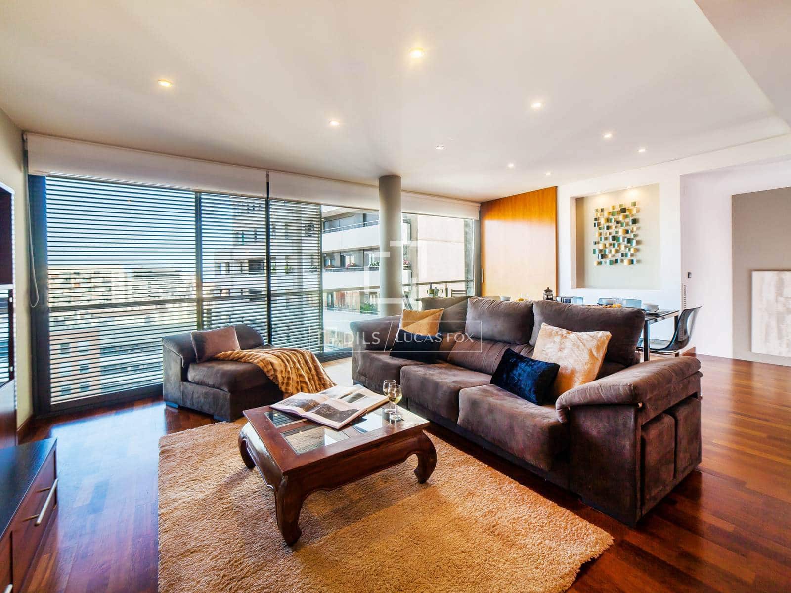 4 makuuhuone Kattohuoneisto myytävänä paikassa Barcelona kaupunki - 1 190 000 € (Ref: 5684138)