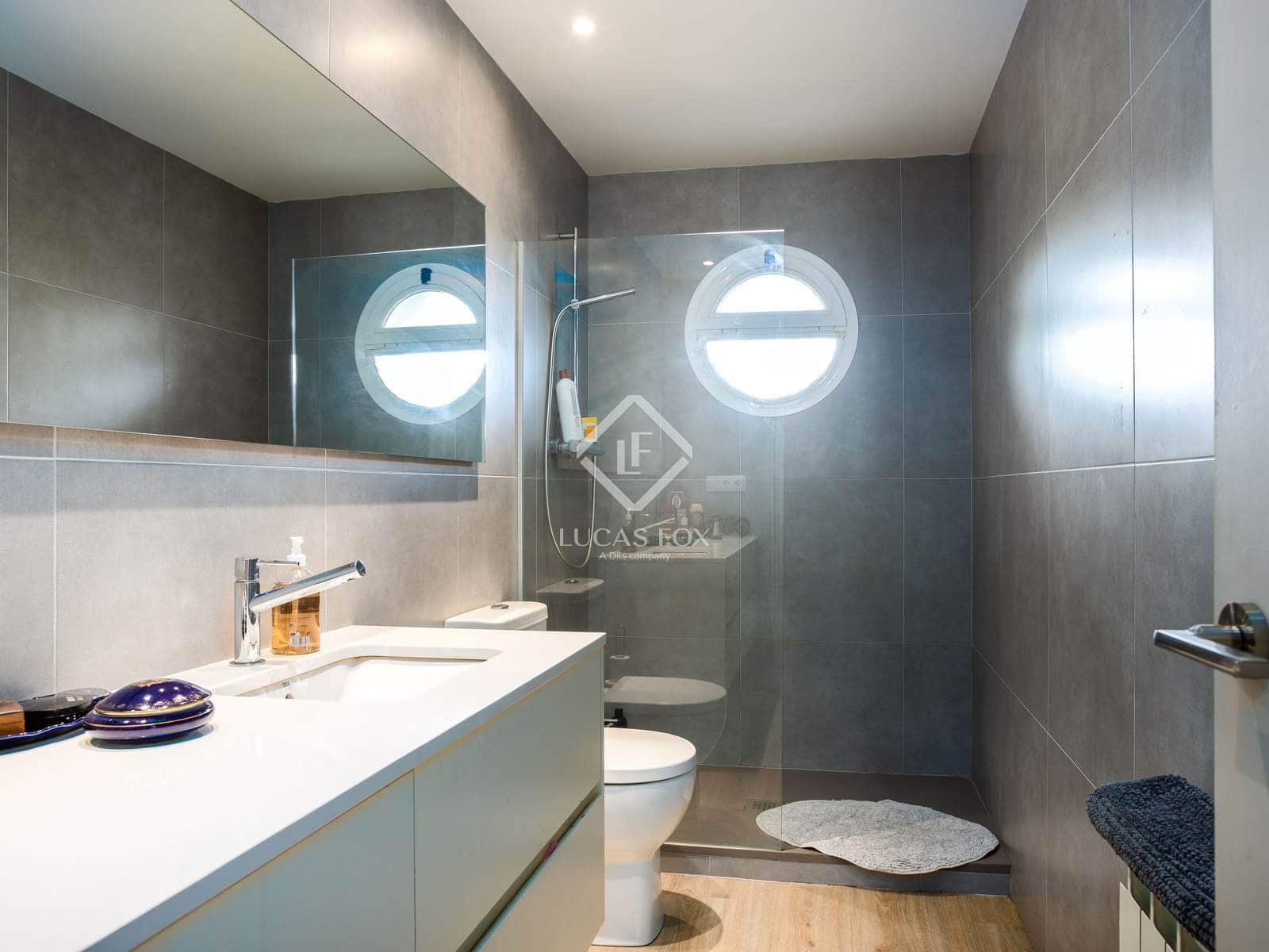 6 soverom Villa til salgs i Cabrils med garasje - € 890 000 (Ref: 5702607)