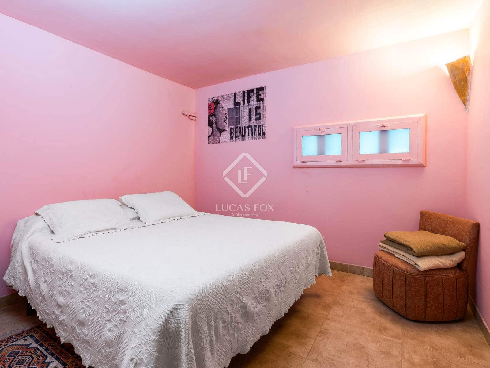 6 soverom Villa til salgs i Cabrils med garasje - € 890 000 (Ref: 5702607)