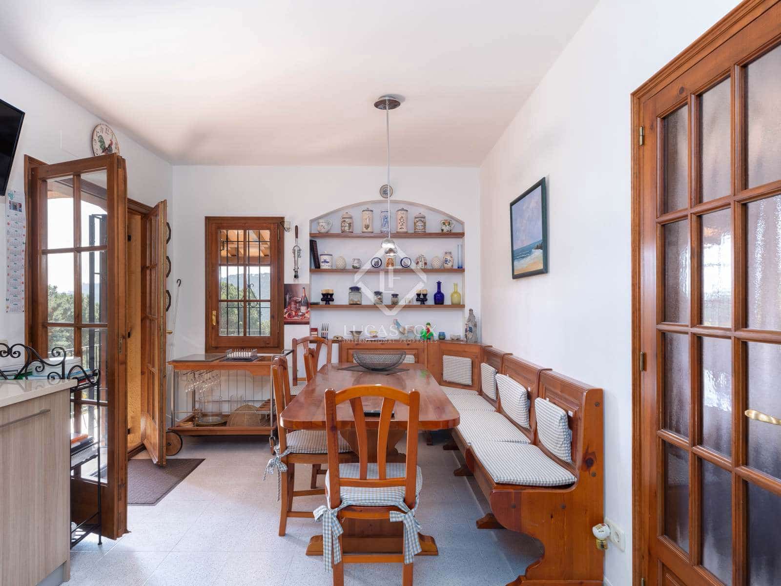 5 soveværelse Villa til salg i Tamariu med swimmingpool garage - € 1.200.000 (Ref: 5931717)