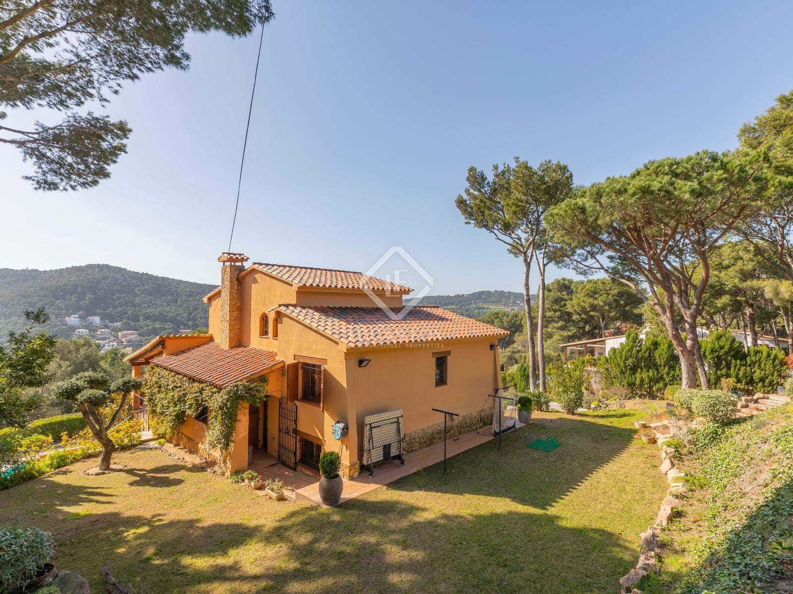 5 soveværelse Villa til salg i Tamariu med swimmingpool garage - € 1.200.000 (Ref: 5931717)