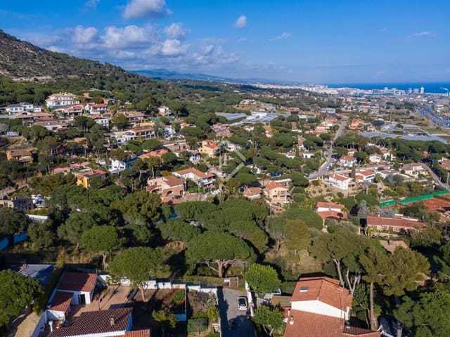 Building Plot for sale in Cabrils - € 650,000 (Ref: 5976564)