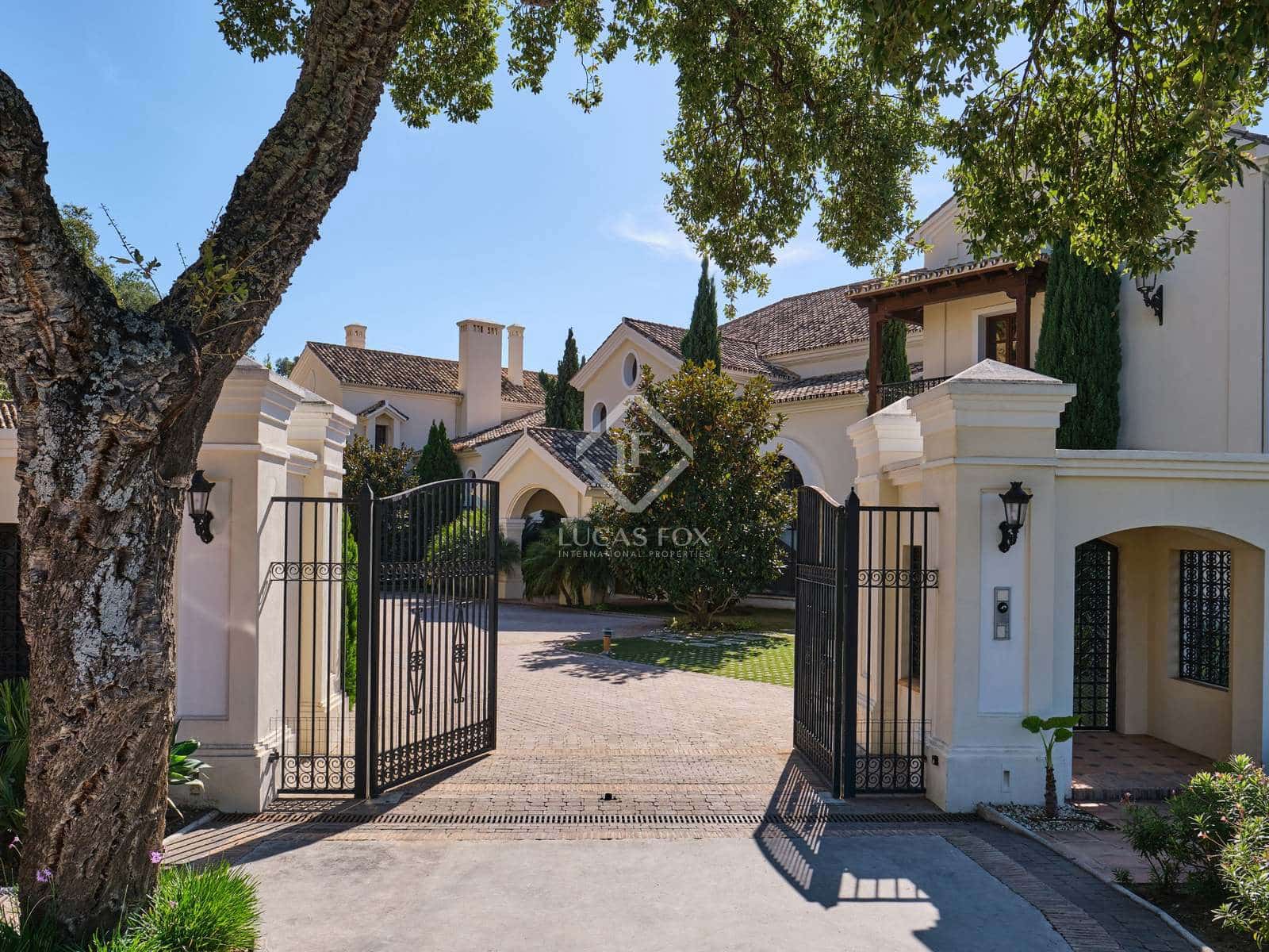 10 slaapkamer Villa te koop in Benahavis met zwembad garage - € 11.800.000 (Ref: 5988727)