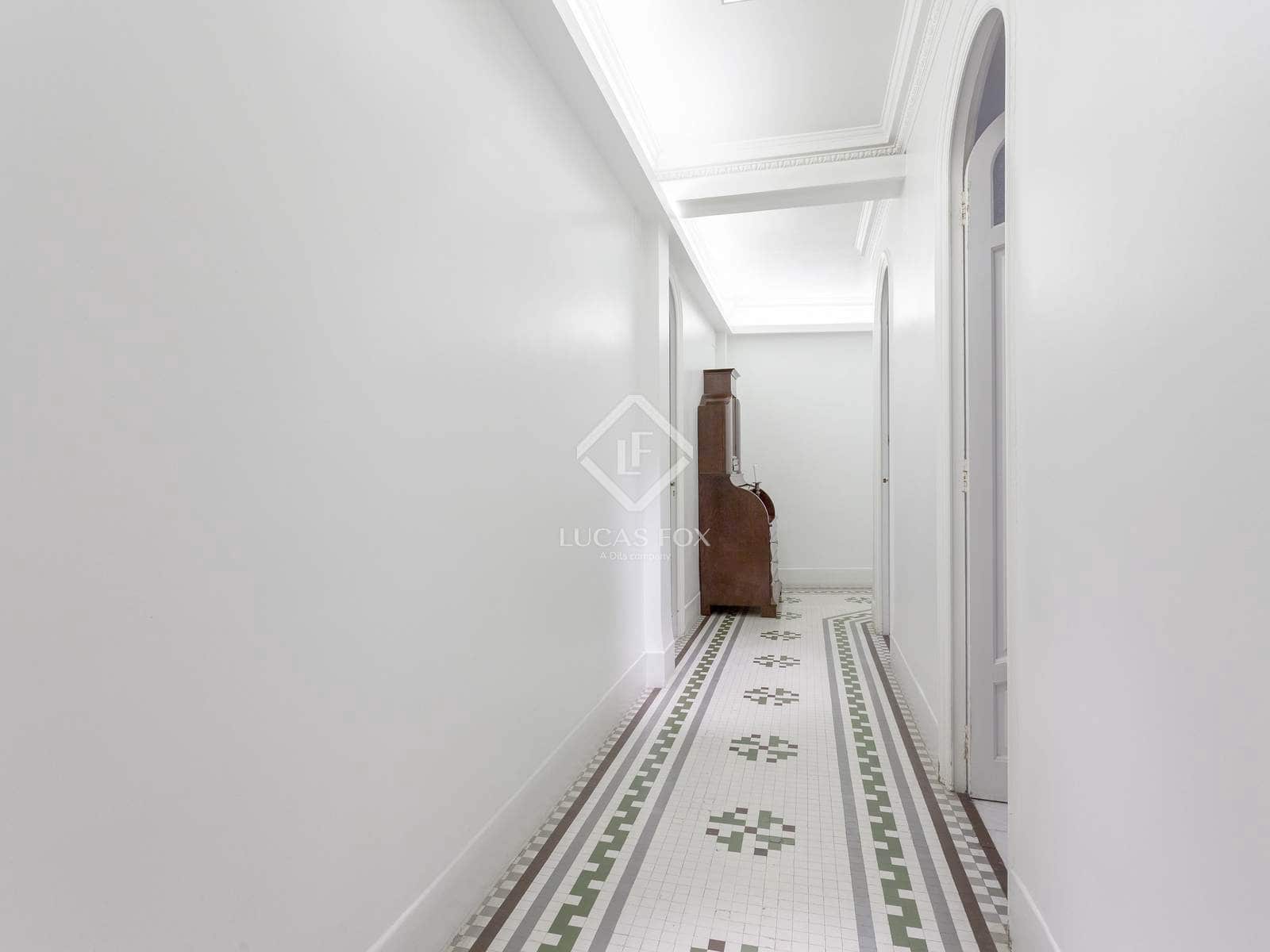 4 quarto Apartamento para venda em Valencia cidade com garagem - 1 650 000 € (Ref: 5990739)