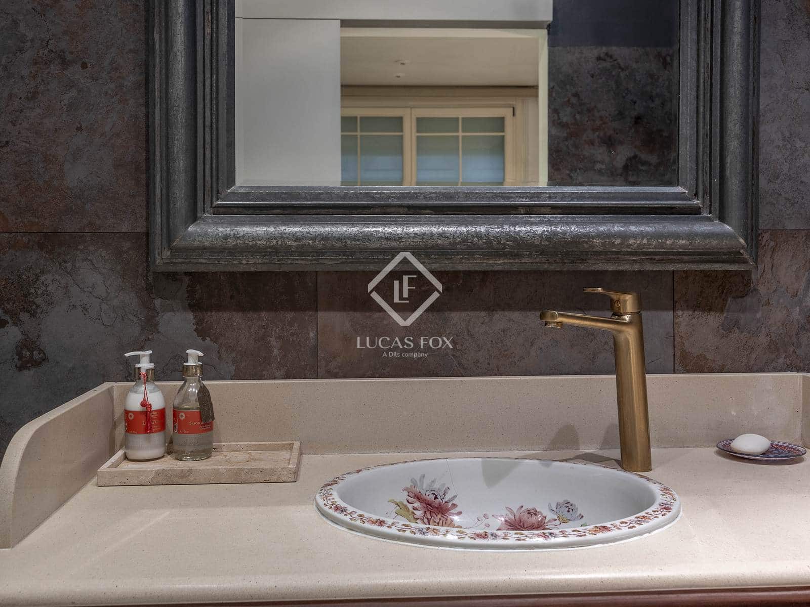 4 quarto Apartamento para venda em Valencia cidade com garagem - 1 650 000 € (Ref: 5990739)