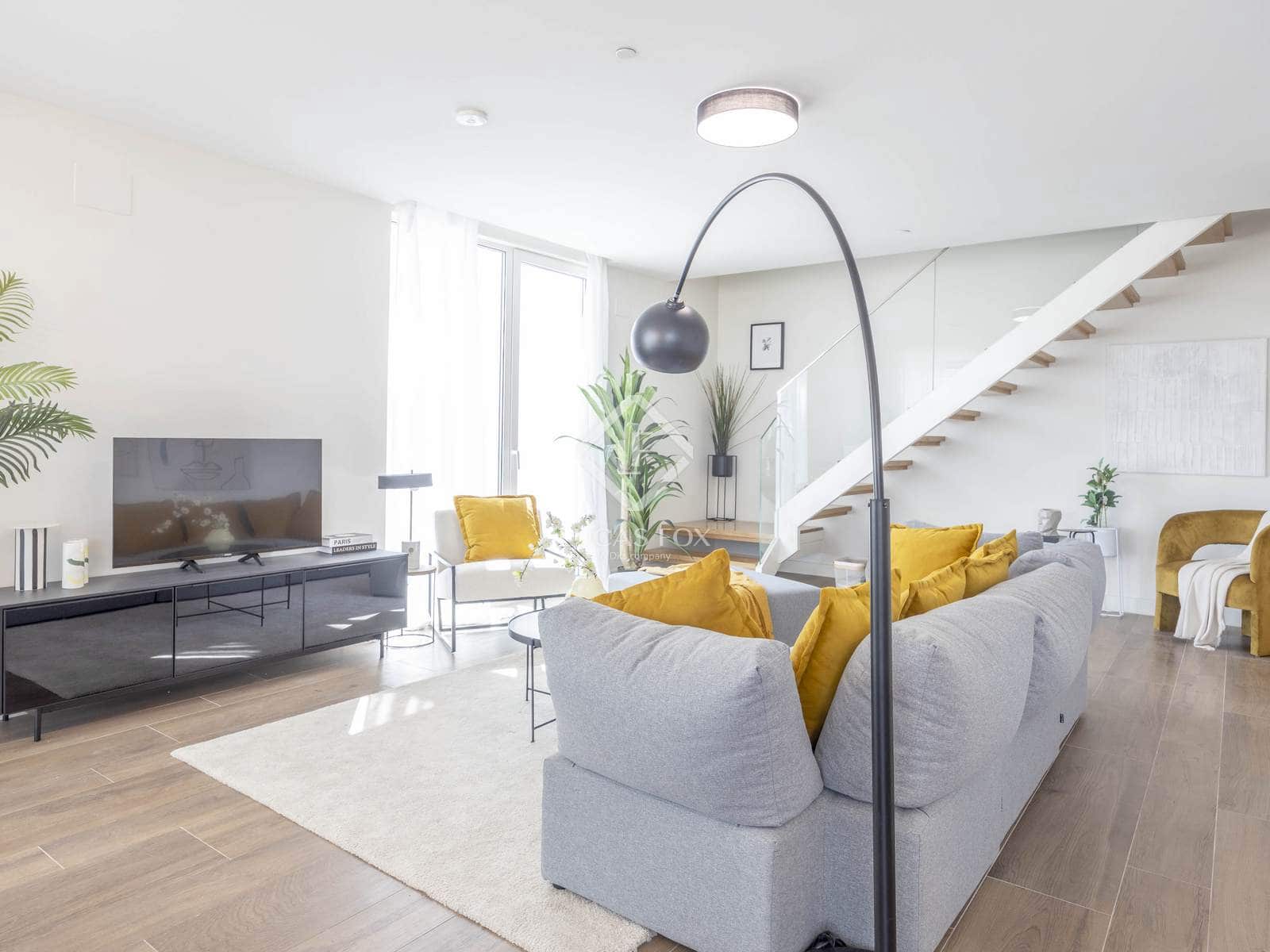 3 soverom Penthouse til salgs i Valencia by med svømmebasseng garasje - € 1 720 000 (Ref: 5995188)