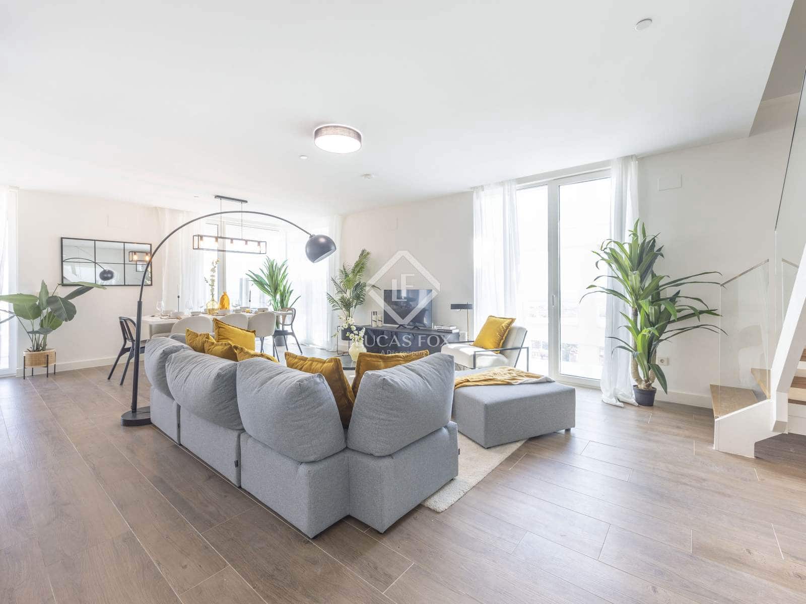 3 soverom Penthouse til salgs i Valencia by med svømmebasseng garasje - € 1 720 000 (Ref: 5995188)