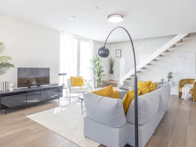 3 slaapkamer Penthouse te koop in Valencia stad met zwembad garage - € 1.720.000 (Ref: 5995188)