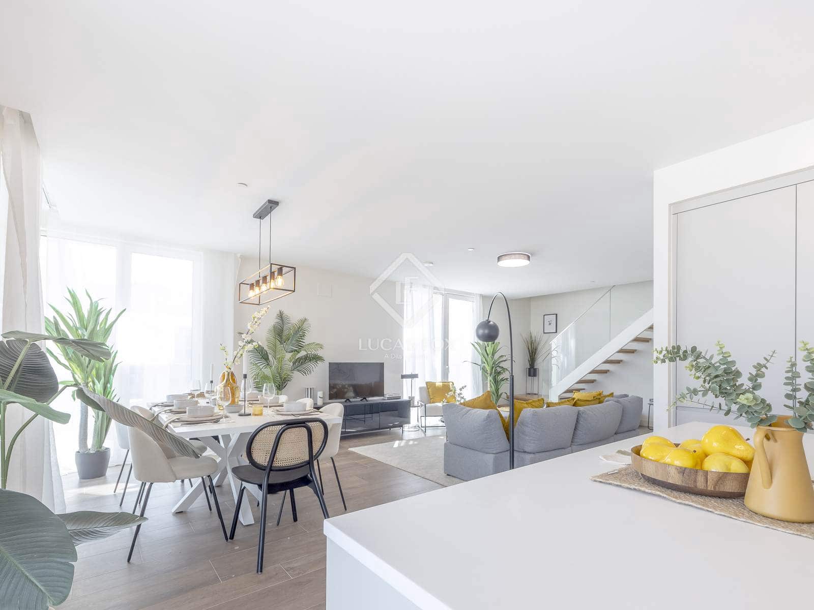 3 soverom Penthouse til salgs i Valencia by med svømmebasseng garasje - € 1 720 000 (Ref: 5995188)