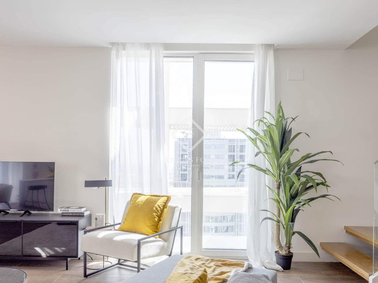 3 soverom Penthouse til salgs i Valencia by med svømmebasseng garasje - € 1 720 000 (Ref: 5995188)