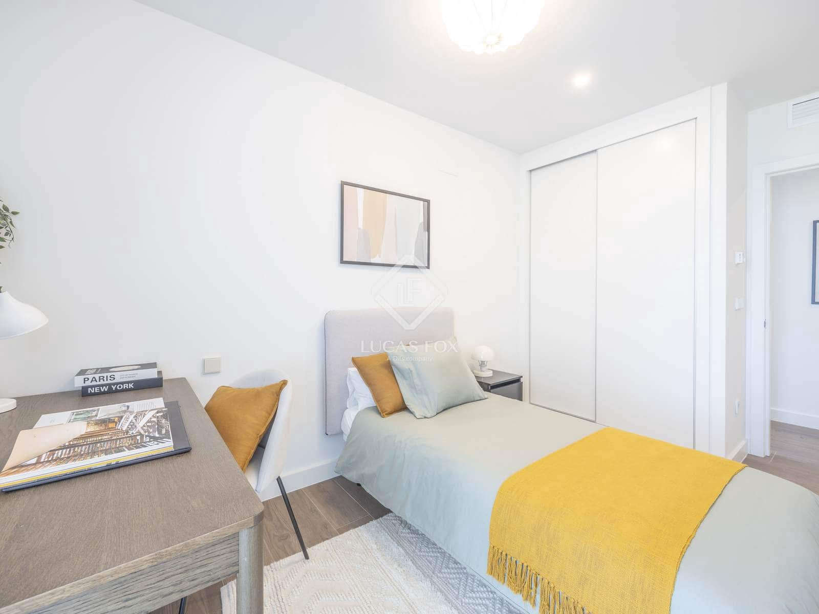 3 soverom Penthouse til salgs i Valencia by med svømmebasseng garasje - € 1 720 000 (Ref: 5995188)