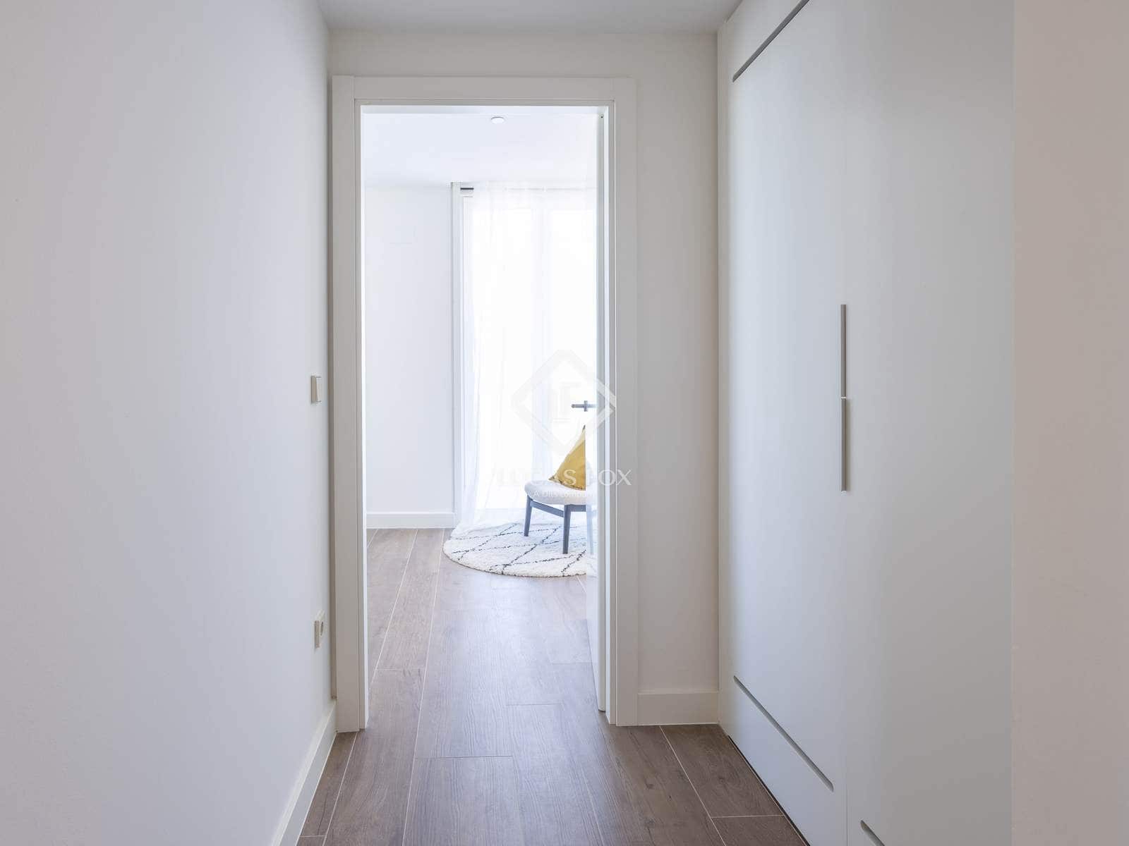 3 soverom Penthouse til salgs i Valencia by med svømmebasseng garasje - € 1 720 000 (Ref: 5995188)