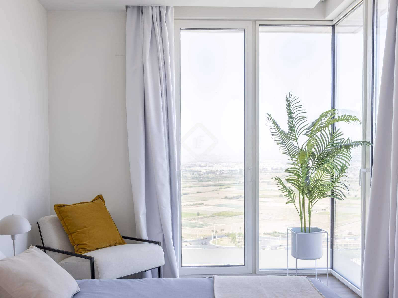 3 soverom Penthouse til salgs i Valencia by med svømmebasseng garasje - € 1 720 000 (Ref: 5995188)