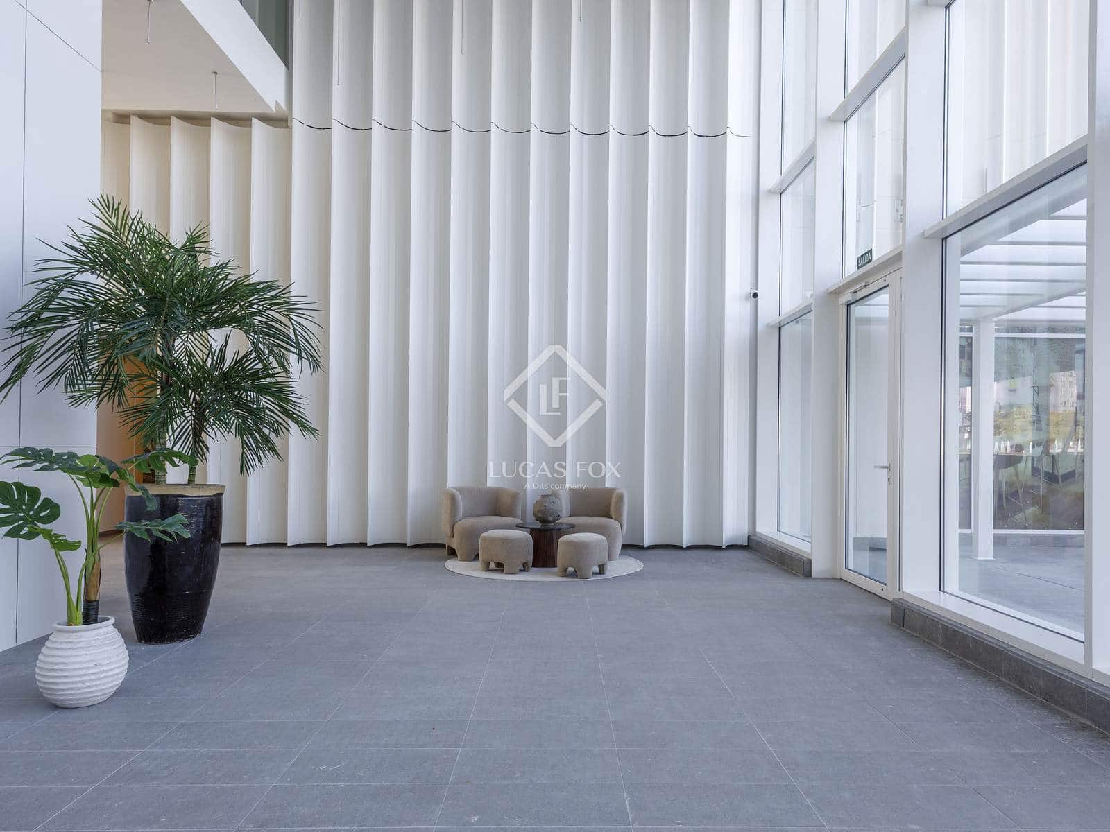 3 soverom Penthouse til salgs i Valencia by med svømmebasseng garasje - € 1 720 000 (Ref: 5995188)