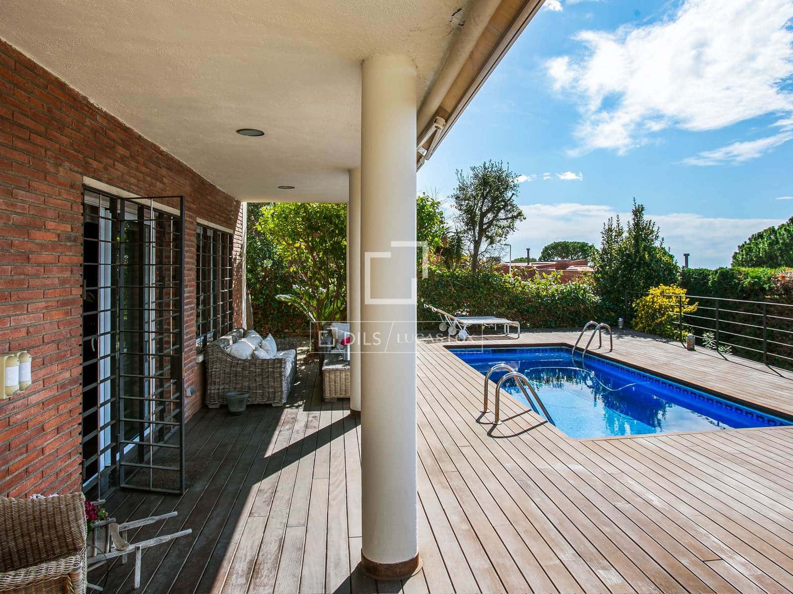 6 chambre Villa/Maison à vendre à Teia avec piscine garage - 1 150 000 € (Ref: 6067731)