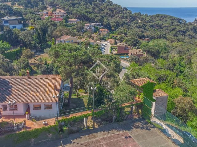 5 camera da letto Villa in vendita in Lloret de Mar con piscina garage - 1.350.000 € (Rif: 6081900)