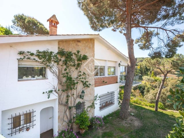 5 camera da letto Villa in vendita in Lloret de Mar con piscina garage - 1.350.000 € (Rif: 6081900)