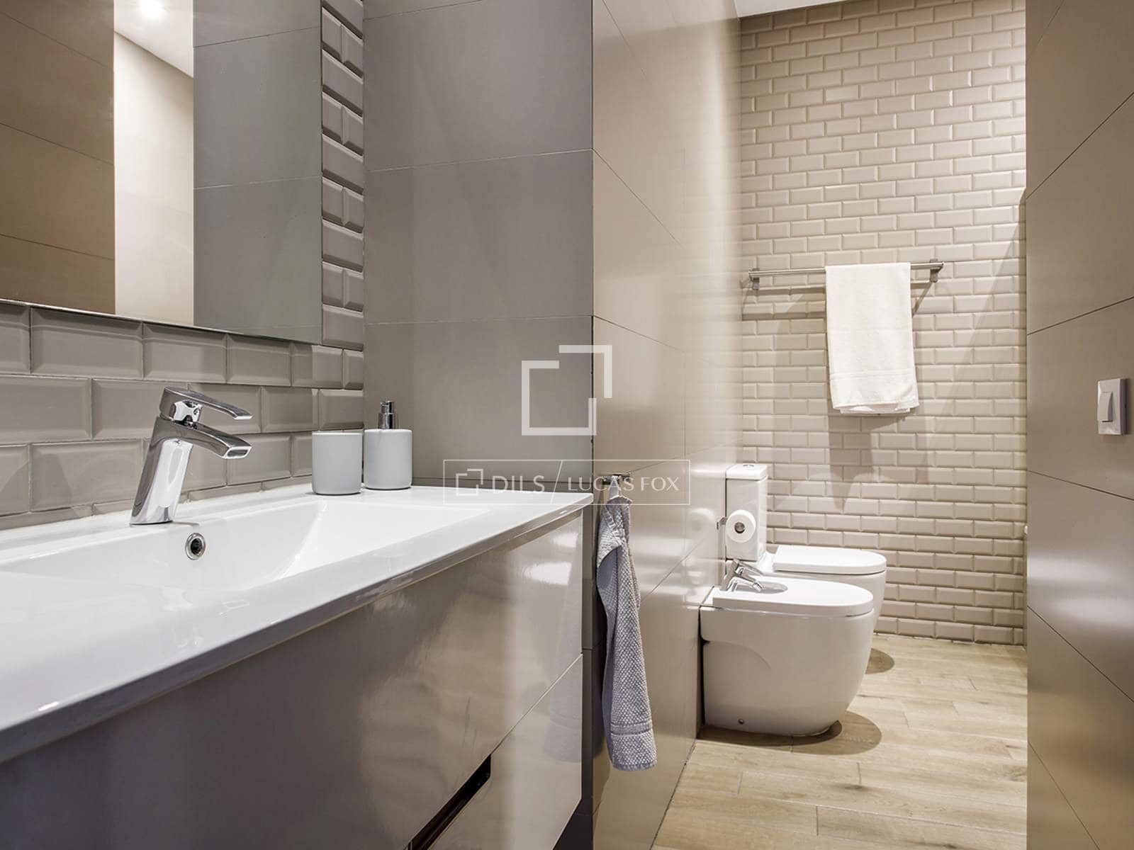 2 chambre Appartement à vendre à Barcelone ville - 499 000 € (Ref: 6115503)