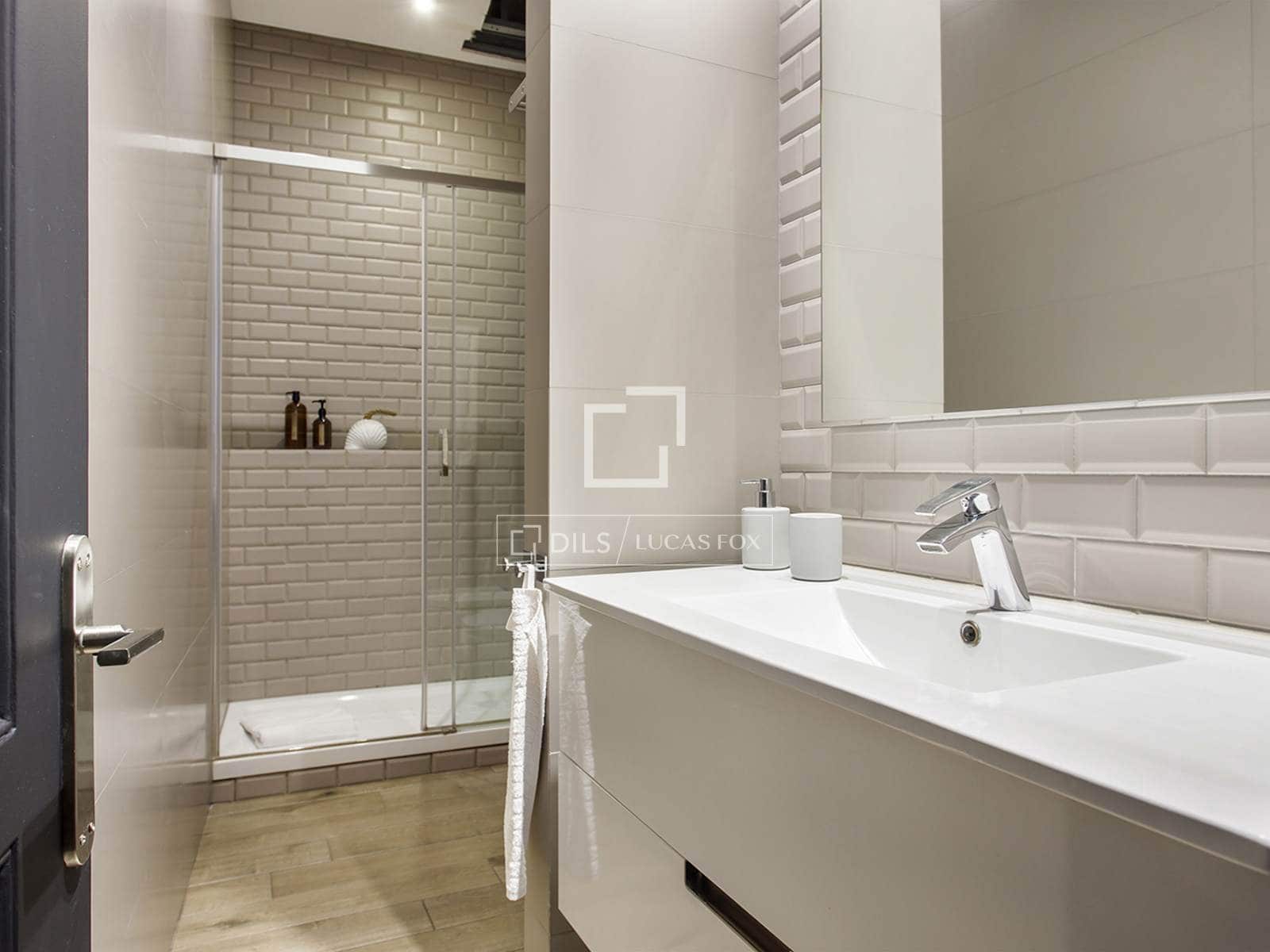 2 chambre Appartement à vendre à Barcelone ville - 499 000 € (Ref: 6115503)